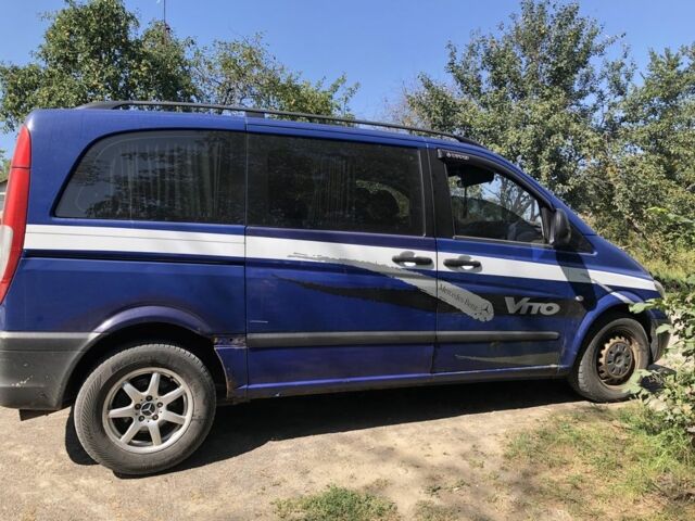 Синий Мерседес Вито, объемом двигателя 2.1 л и пробегом 375 тыс. км за 6500 $, фото 3 на Automoto.ua