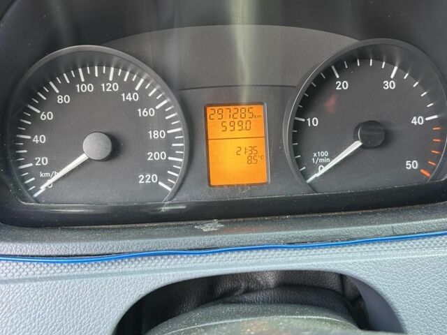 Синій Мерседес Віто, об'ємом двигуна 2.1 л та пробігом 297 тис. км за 12000 $, фото 7 на Automoto.ua