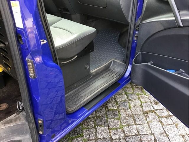 Мерседес Вито 2012 в Вышгороде на Automoto.ua Синий Мерседес Вито, объемом двигателя 2.1 л и пробегом 361 тыс. км за 10300 $, фото 23 на Automoto.ua