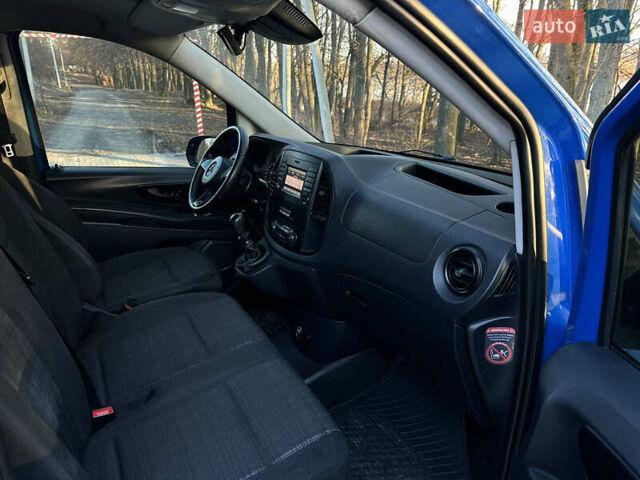 Синий Мерседес Вито, объемом двигателя 2.2 л и пробегом 195 тыс. км за 13700 $, фото 11 на Automoto.ua