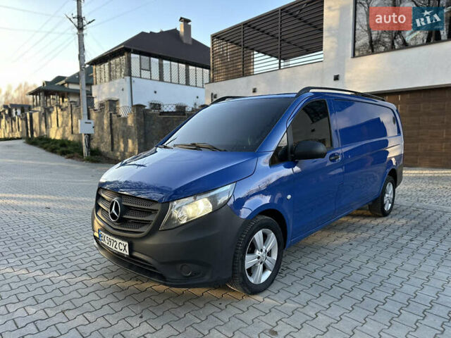 Синий Мерседес Вито, объемом двигателя 2.2 л и пробегом 195 тыс. км за 13700 $, фото 27 на Automoto.ua