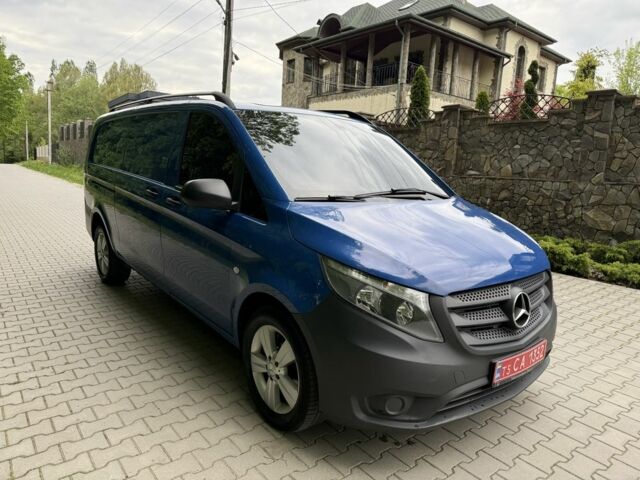 Синий Мерседес Вито, объемом двигателя 2.2 л и пробегом 370 тыс. км за 13900 $, фото 6 на Automoto.ua