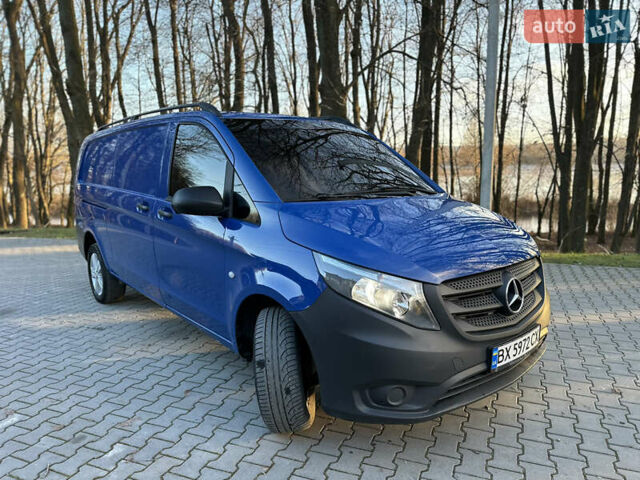 Синий Мерседес Вито, объемом двигателя 2.2 л и пробегом 195 тыс. км за 13700 $, фото 22 на Automoto.ua