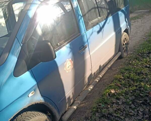 Синій Мерседес Віто, об'ємом двигуна 2.3 л та пробігом 458 тис. км за 4750 $, фото 2 на Automoto.ua