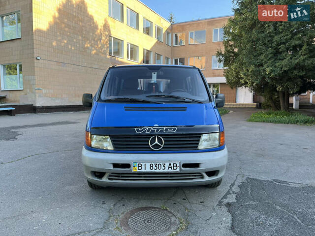 Синий Мерседес Вито, объемом двигателя 2.15 л и пробегом 266 тыс. км за 4500 $, фото 1 на Automoto.ua