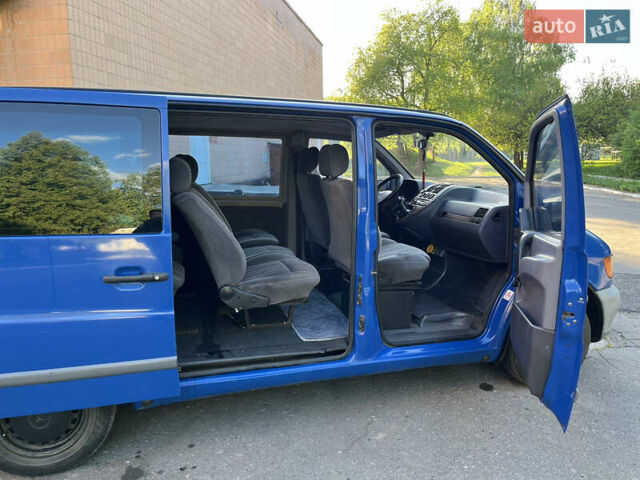 Синий Мерседес Вито, объемом двигателя 2.15 л и пробегом 266 тыс. км за 4500 $, фото 11 на Automoto.ua