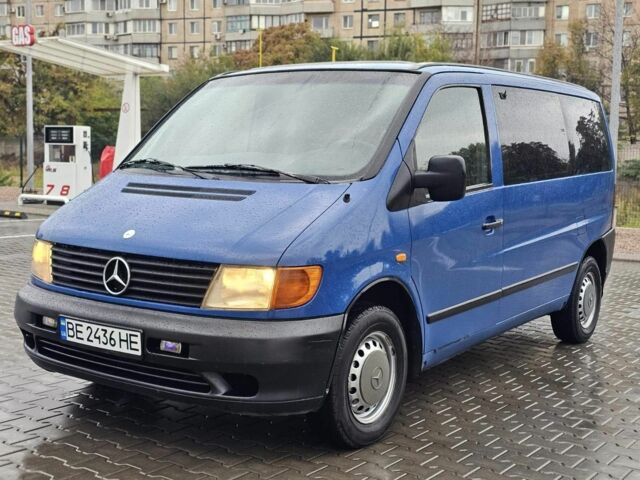 Синий Мерседес Вито, объемом двигателя 2.3 л и пробегом 500 тыс. км за 4500 $, фото 2 на Automoto.ua