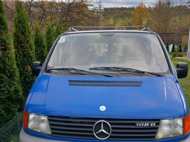 Синий Мерседес Вито, объемом двигателя 2.3 л и пробегом 300 тыс. км за 2200 $, фото 6 на Automoto.ua