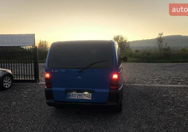 Синий Мерседес Вито, объемом двигателя 2.15 л и пробегом 258 тыс. км за 3550 $, фото 9 на Automoto.ua