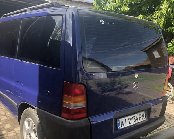 Синий Мерседес Вито, объемом двигателя 2.2 л и пробегом 300 тыс. км за 5500 $, фото 10 на Automoto.ua