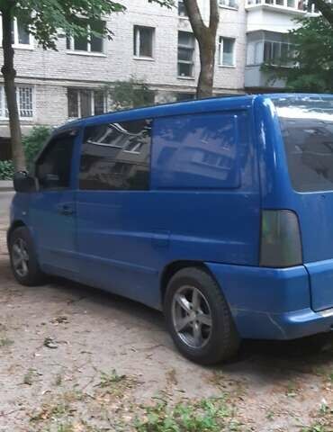 Синій Мерседес Віто, об'ємом двигуна 2.15 л та пробігом 333 тис. км за 4800 $, фото 1 на Automoto.ua
