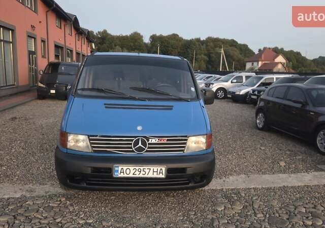 Синий Мерседес Вито, объемом двигателя 2.15 л и пробегом 258 тыс. км за 3550 $, фото 2 на Automoto.ua