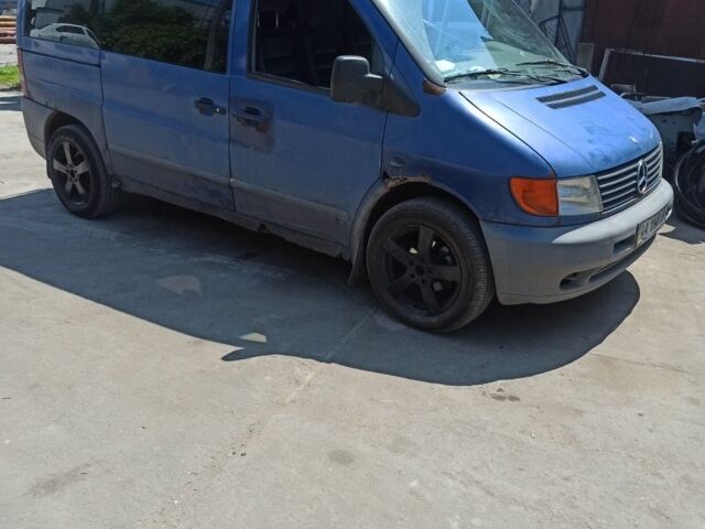 Синий Мерседес Вито, объемом двигателя 0 л и пробегом 198 тыс. км за 1999 $, фото 1 на Automoto.ua
