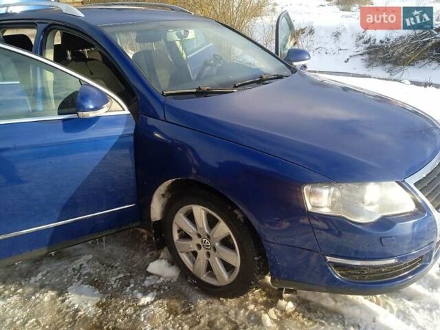 Синій Мерседес Віто, об'ємом двигуна 2.2 л та пробігом 245 тис. км за 4500 $, фото 70 на Automoto.ua