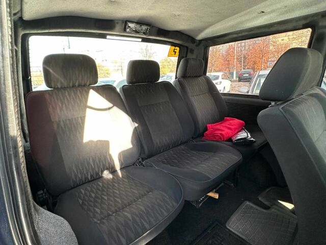 Синій Мерседес Віто, об'ємом двигуна 2.2 л та пробігом 386 тис. км за 4850 $, фото 5 на Automoto.ua