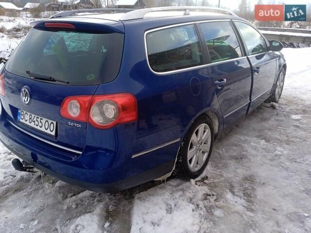 Синій Мерседес Віто, об'ємом двигуна 2.2 л та пробігом 245 тис. км за 4500 $, фото 60 на Automoto.ua