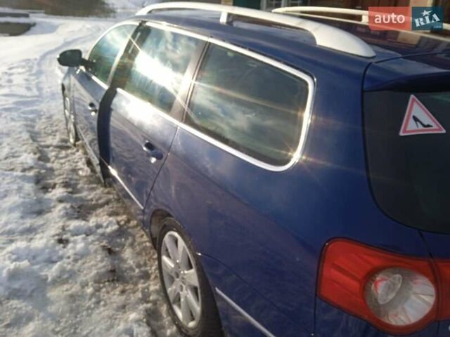 Синій Мерседес Віто, об'ємом двигуна 2.2 л та пробігом 245 тис. км за 4500 $, фото 59 на Automoto.ua