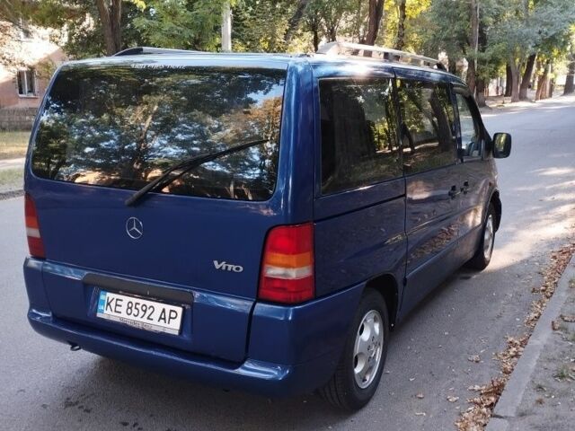 Синій Мерседес Віто, об'ємом двигуна 2.2 л та пробігом 390 тис. км за 5300 $, фото 14 на Automoto.ua