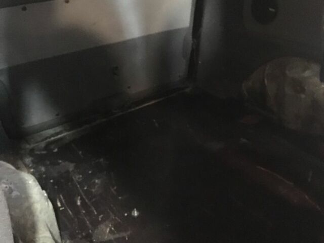 Синий Мерседес Вито, объемом двигателя 2.2 л и пробегом 3 тыс. км за 2200 $, фото 5 на Automoto.ua