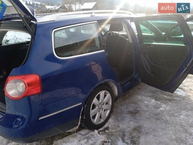 Синій Мерседес Віто, об'ємом двигуна 2.2 л та пробігом 245 тис. км за 4500 $, фото 12 на Automoto.ua