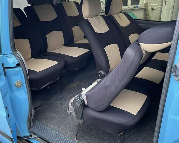 Синий Мерседес Вито, объемом двигателя 2.15 л и пробегом 318 тыс. км за 4900 $, фото 24 на Automoto.ua