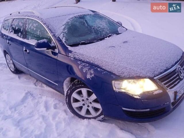 Синій Мерседес Віто, об'ємом двигуна 2.2 л та пробігом 245 тис. км за 4500 $, фото 11 на Automoto.ua