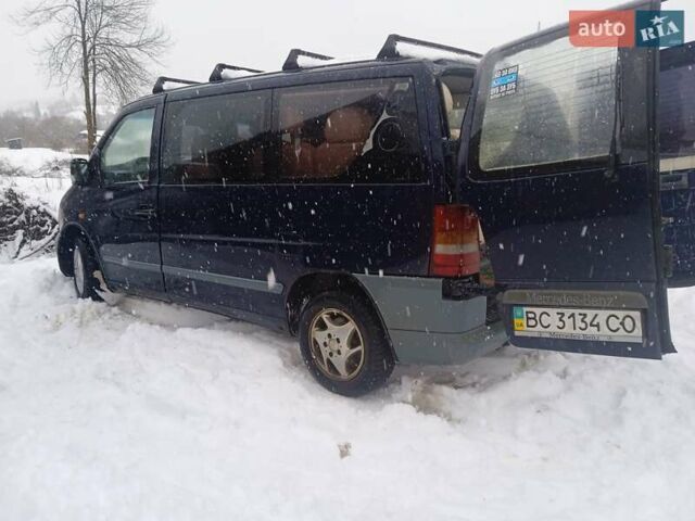 Синій Мерседес Віто, об'ємом двигуна 2.2 л та пробігом 245 тис. км за 4500 $, фото 5 на Automoto.ua
