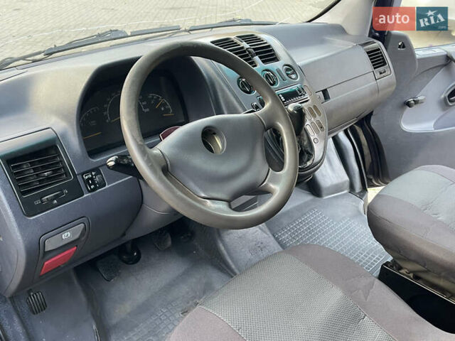 Синій Мерседес Віто, об'ємом двигуна 2.15 л та пробігом 320 тис. км за 3950 $, фото 25 на Automoto.ua