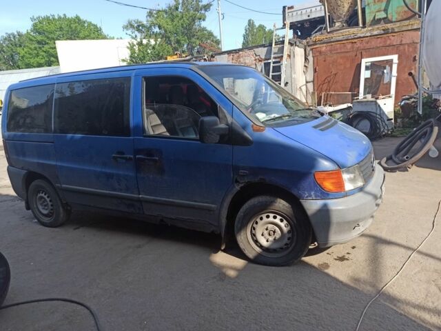 Синий Мерседес Вито, объемом двигателя 0 л и пробегом 198 тыс. км за 1999 $, фото 5 на Automoto.ua