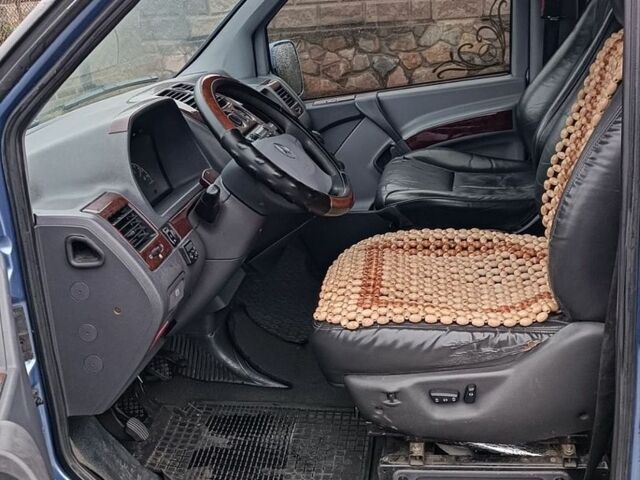 Синій Мерседес Віто, об'ємом двигуна 2.2 л та пробігом 400 тис. км за 4750 $, фото 58 на Automoto.ua