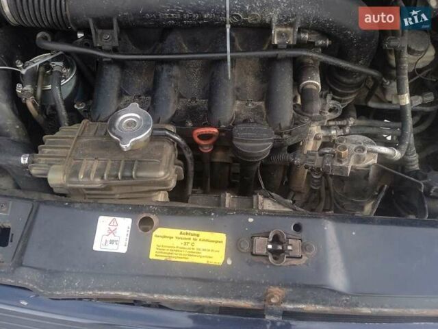 Синій Мерседес Віто, об'ємом двигуна 2.2 л та пробігом 245 тис. км за 4500 $, фото 25 на Automoto.ua