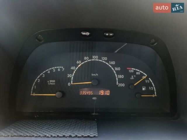 Синій Мерседес Віто, об'ємом двигуна 2.15 л та пробігом 335 тис. км за 4990 $, фото 8 на Automoto.ua