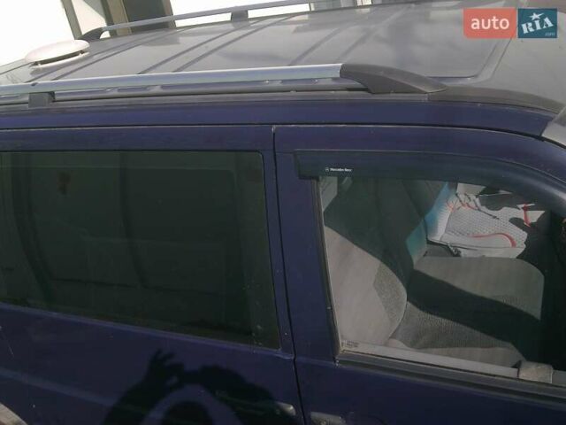 Синий Мерседес Вито, объемом двигателя 2.2 л и пробегом 270 тыс. км за 5777 $, фото 7 на Automoto.ua