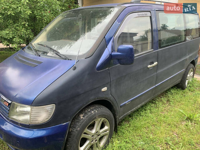 Синий Мерседес Вито, объемом двигателя 2.2 л и пробегом 211 тыс. км за 4800 $, фото 2 на Automoto.ua
