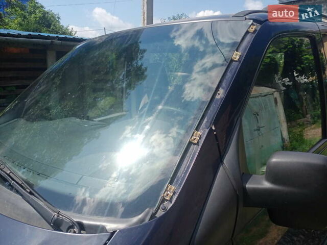 Синій Мерседес Віто, об'ємом двигуна 2.15 л та пробігом 400 тис. км за 5400 $, фото 9 на Automoto.ua