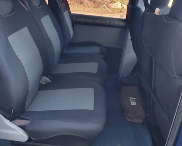 Синій Мерседес Віто, об'ємом двигуна 2.15 л та пробігом 350 тис. км за 6200 $, фото 2 на Automoto.ua