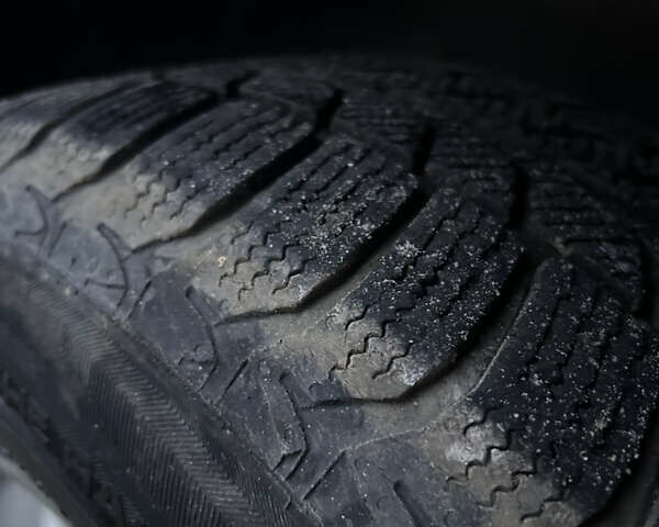 Синий Мерседес Вито, объемом двигателя 2.15 л и пробегом 291 тыс. км за 5199 $, фото 4 на Automoto.ua