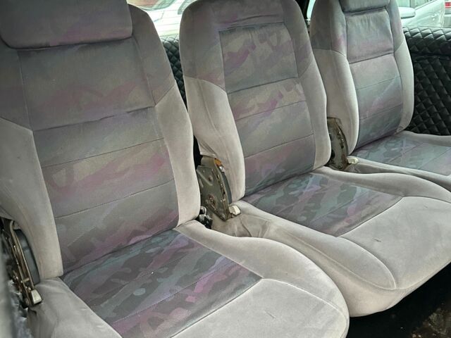 Синий Мерседес Вито, объемом двигателя 2.2 л и пробегом 431 тыс. км за 5050 $, фото 4 на Automoto.ua