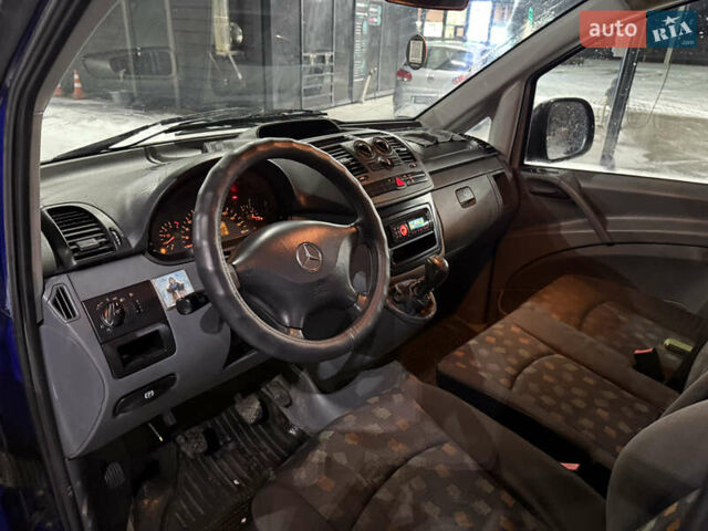 Синий Мерседес Вито, объемом двигателя 2.15 л и пробегом 293 тыс. км за 5500 $, фото 11 на Automoto.ua