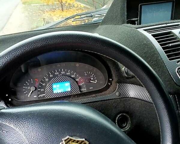 Синий Мерседес Вито, объемом двигателя 2.1 л и пробегом 240 тыс. км за 7000 $, фото 5 на Automoto.ua
