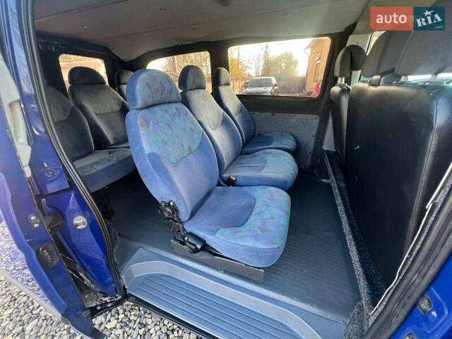 Синій Мерседес Віто, об'ємом двигуна 2.2 л та пробігом 299 тис. км за 6999 $, фото 21 на Automoto.ua
