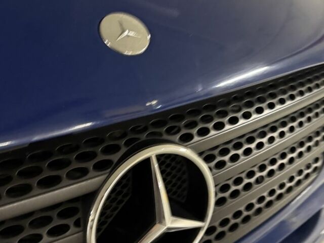 Синий Мерседес Вито, объемом двигателя 2.2 л и пробегом 330 тыс. км за 4900 $, фото 16 на Automoto.ua