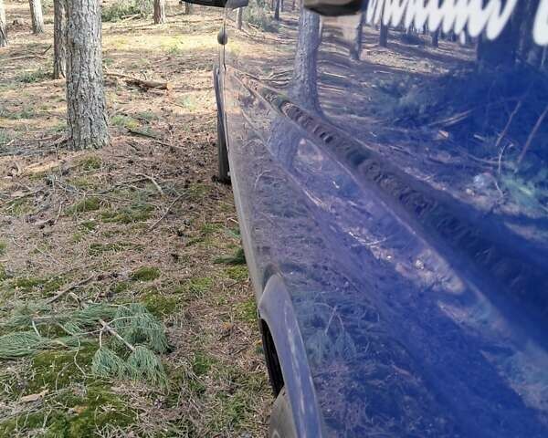 Синий Мерседес Вито, объемом двигателя 2.15 л и пробегом 390 тыс. км за 5500 $, фото 9 на Automoto.ua