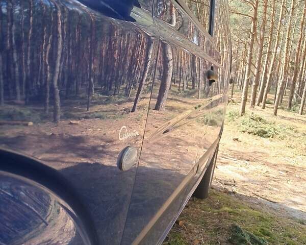 Синий Мерседес Вито, объемом двигателя 2.15 л и пробегом 390 тыс. км за 5500 $, фото 11 на Automoto.ua