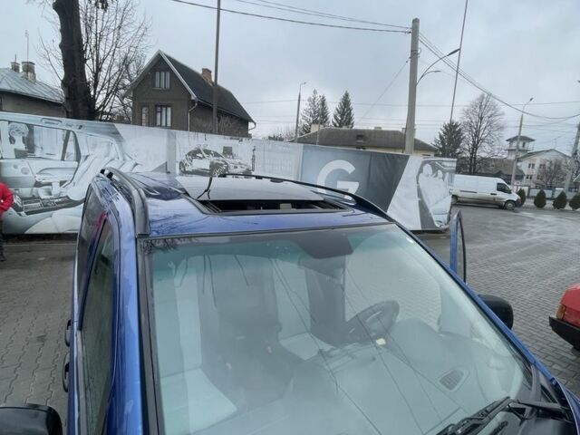 Синий Мерседес Вито, объемом двигателя 2.1 л и пробегом 367 тыс. км за 8700 $, фото 8 на Automoto.ua