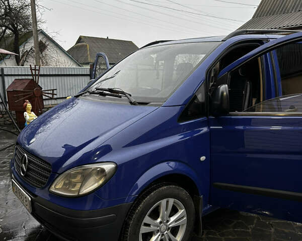 Синий Мерседес Вито, объемом двигателя 2.15 л и пробегом 367 тыс. км за 13000 $, фото 22 на Automoto.ua