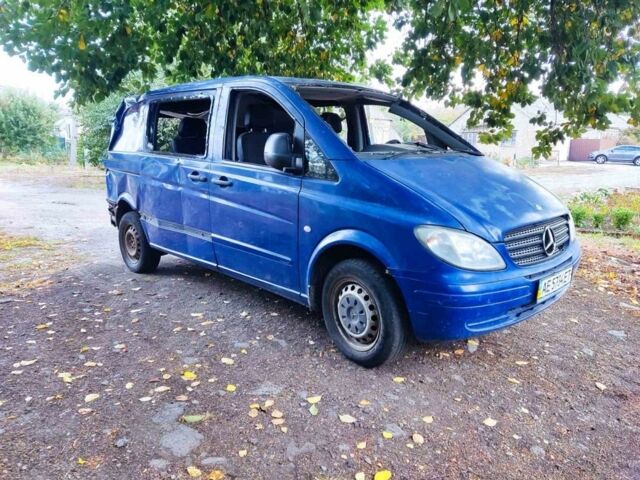 Синий Мерседес Вито, объемом двигателя 2.2 л и пробегом 270 тыс. км за 2500 $, фото 1 на Automoto.ua