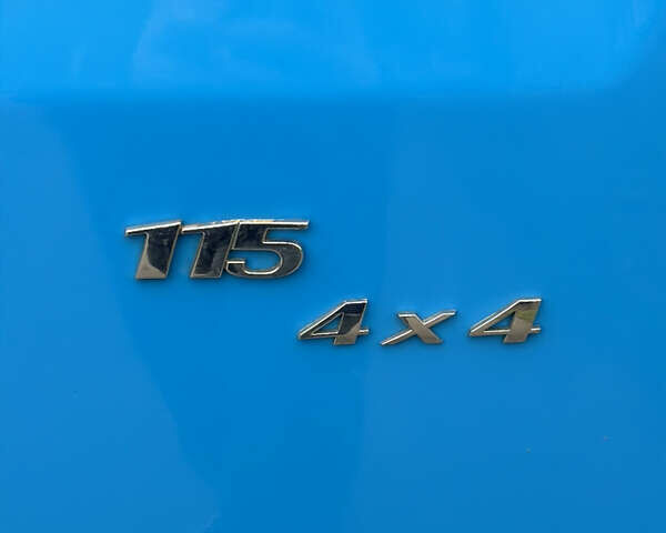 Синий Мерседес Вито, объемом двигателя 2.15 л и пробегом 379 тыс. км за 11111 $, фото 12 на Automoto.ua