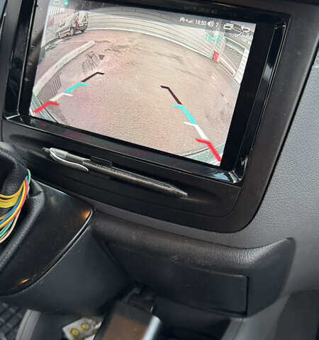 Синий Мерседес Вито, объемом двигателя 2.15 л и пробегом 281 тыс. км за 14999 $, фото 9 на Automoto.ua