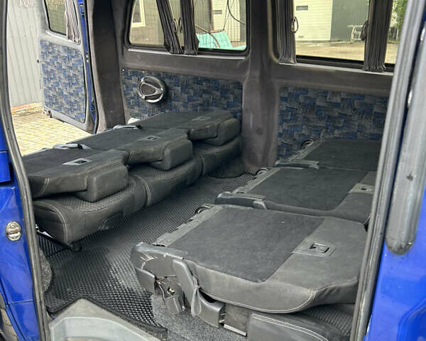 Синій Мерседес Віто, об'ємом двигуна 2.15 л та пробігом 401 тис. км за 8900 $, фото 5 на Automoto.ua
